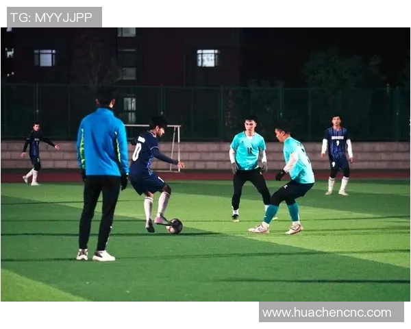 足球明星们的友谊故事揭示了赛场之外的情谊与团结的力量 足球明星们的友谊故事揭示了赛场之外的情谊与团结的力量